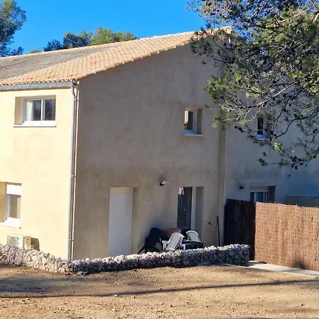 Bel Appartement Duplex Ventabren Exterior photo